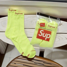 Supreme x Hanes Yellow Socks 4-Pack Brand New Crew Cotton Streetwear Essential