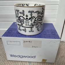 Wedgwood - Queen Elizabeth II Coronation Mug - Richard Guyatt - 1953