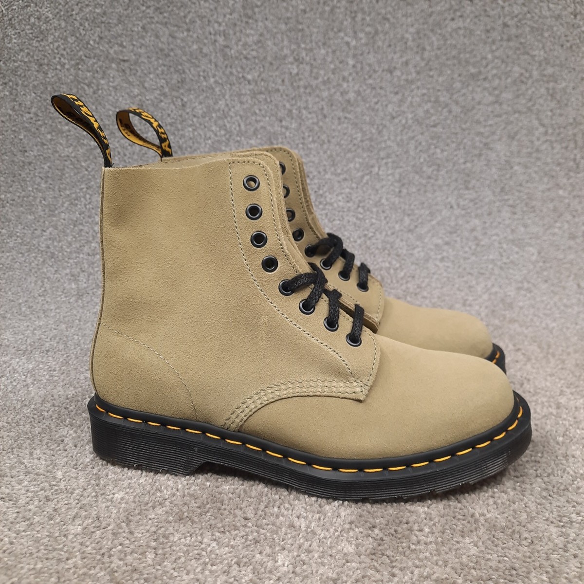 Dr Martens Pascal Combat Boots Women display picture 1
