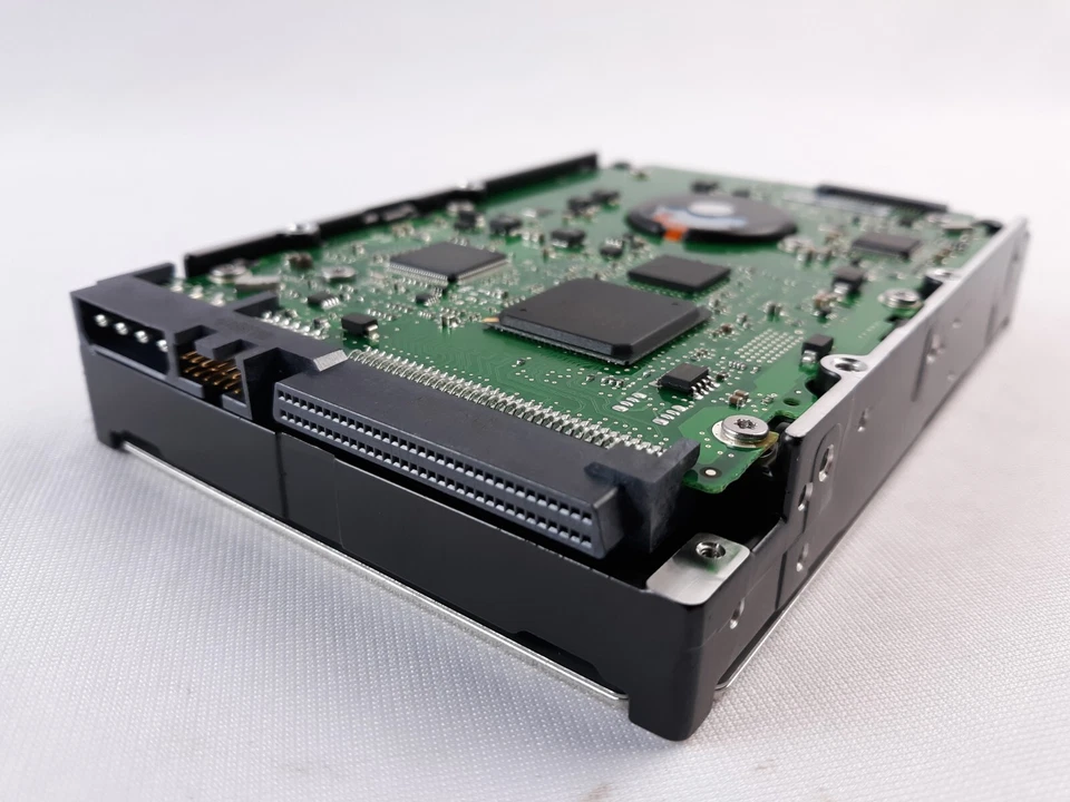 IBM 39R7330 Hard Drive - Image 3 of 4