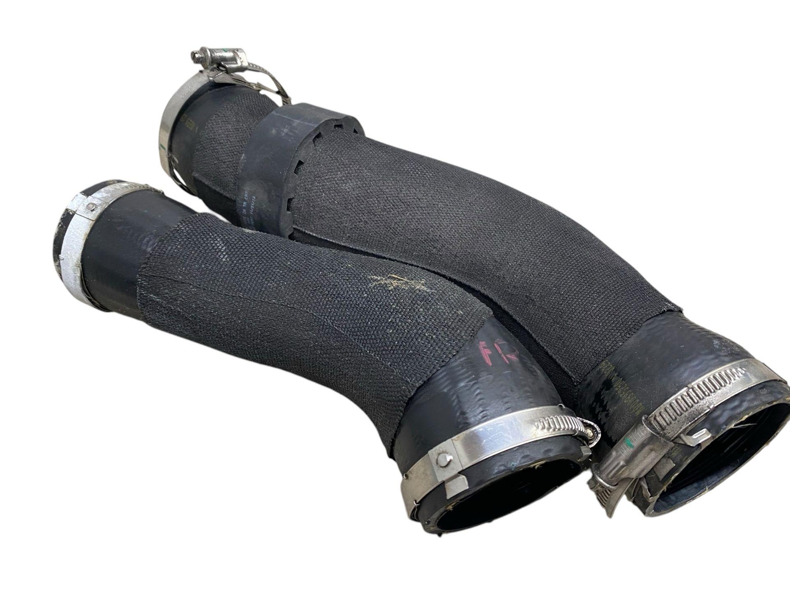 2016-2020 BENTLEY BENTAYGA OEM 6L W12 RIGHT INTERCOOLER AIR INLET & OUTLET HOSE