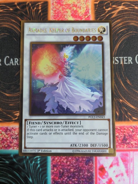 Yu-Gi-Oh! Karte – Armades, Keeper Of Boundaries (PGL2-EN043), Premium Gold: Return Of The Bling, 1st Edition, Gold Rare