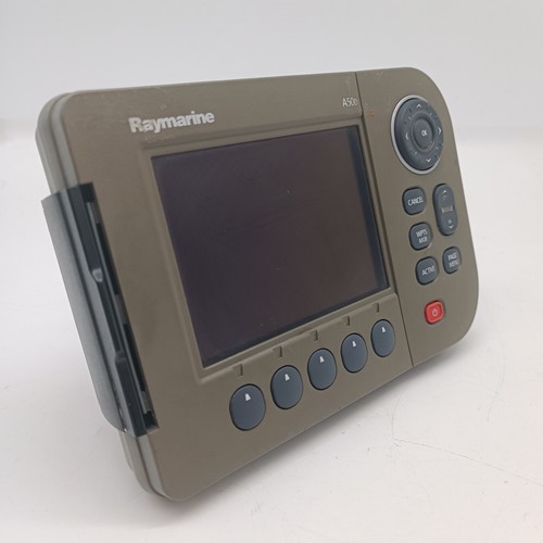 Raymarine A50D Chartplotter Sounder Fishfinder SeaTalkNG E62104 A50 Internal GPS - Picture 5 of 8