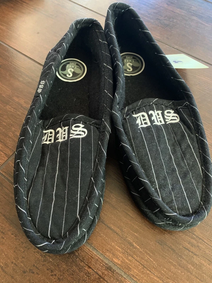 Sapato DVS Skateboard House Chinelo “Francisco” Preto Tamanho Pequeno 5 - 6.5 - Imagem 2 de 4