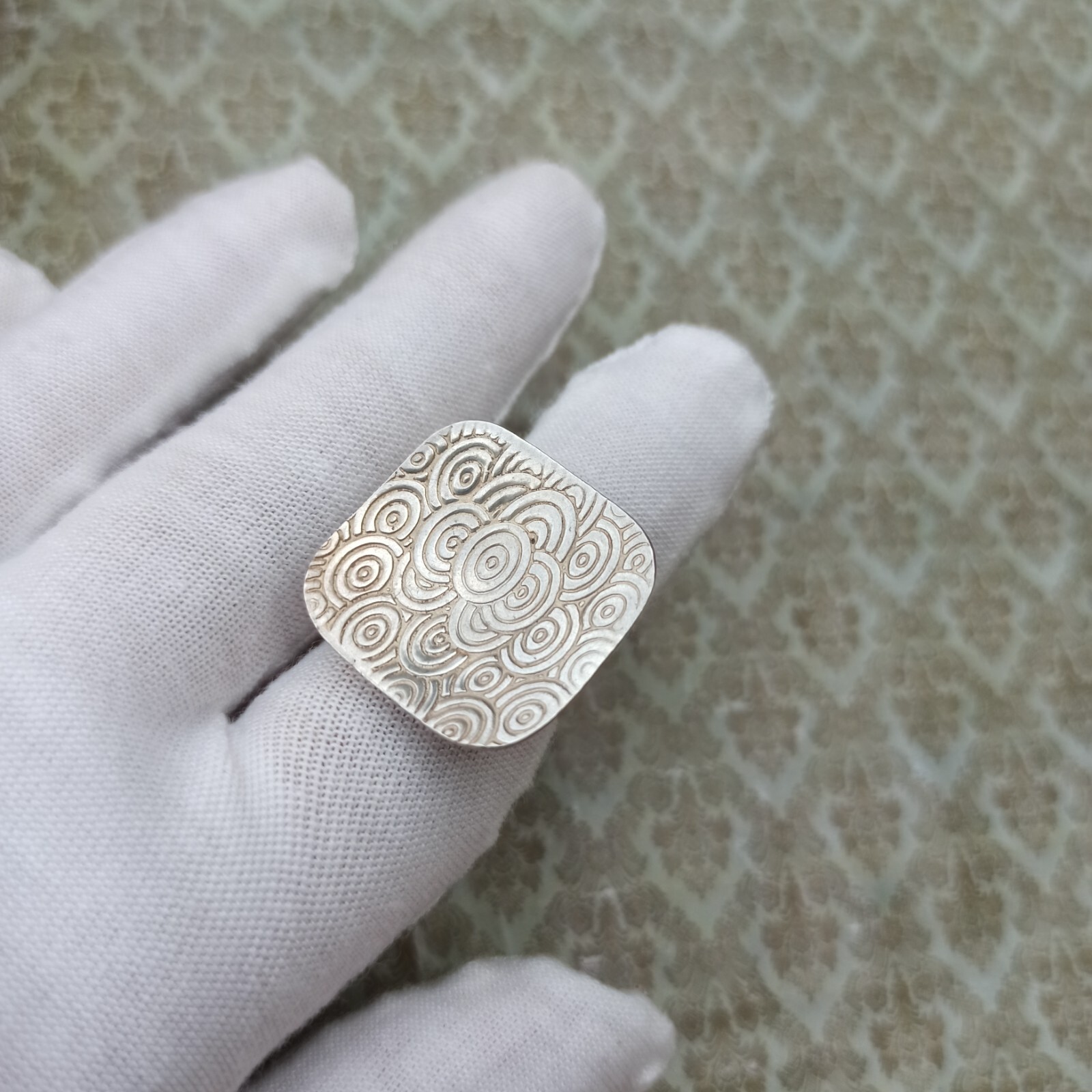 Artisan Silver Ring Modernist Square Engraved Sta… - image 16