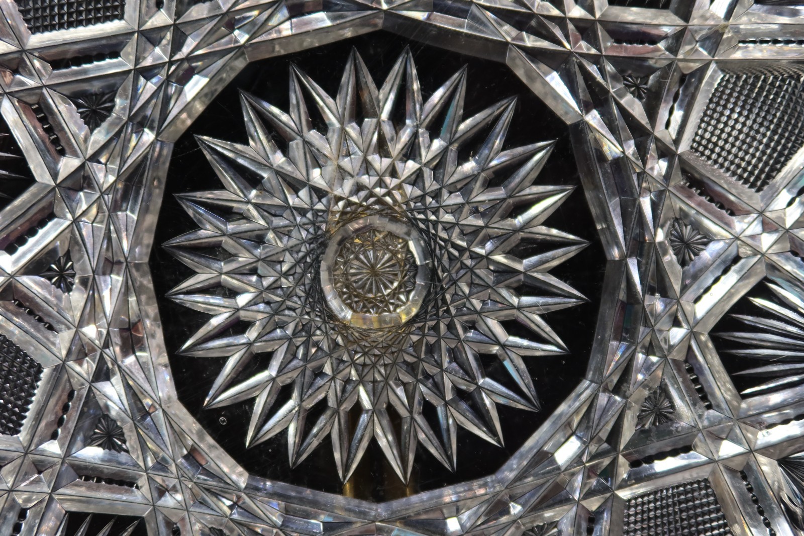 AMERICAN BRILLIANT DEEP CUT SQUARE BOWL ROLLED SCALLOPED RIM 9 1/2"