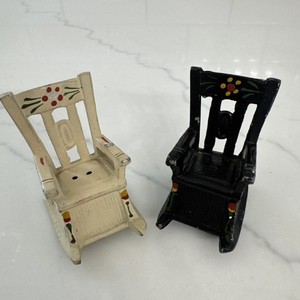 Vintage CAST IRON ROCKING CHAIR Salt & Pepper Shakers Black & White