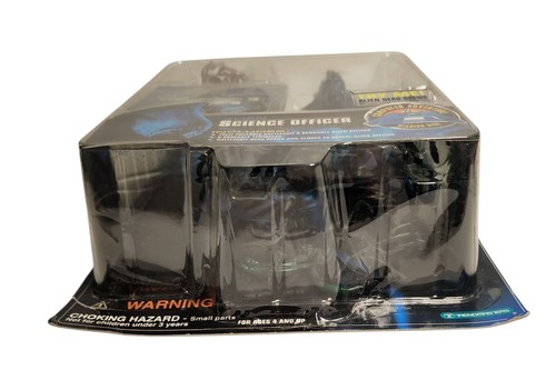 Independence Day ID4 Alien Science Officer with Host Item Trendmaster Boxed 1996 - Picture 5 of 14