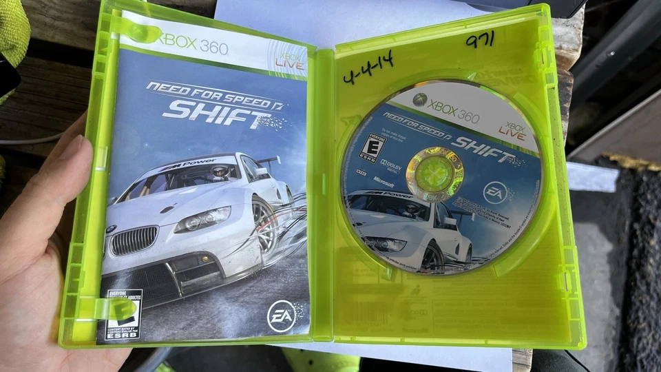 🏎️ Need for Speed: Shift (Xbox 360, Complete, Tested, CIB) - Image 3 of 3