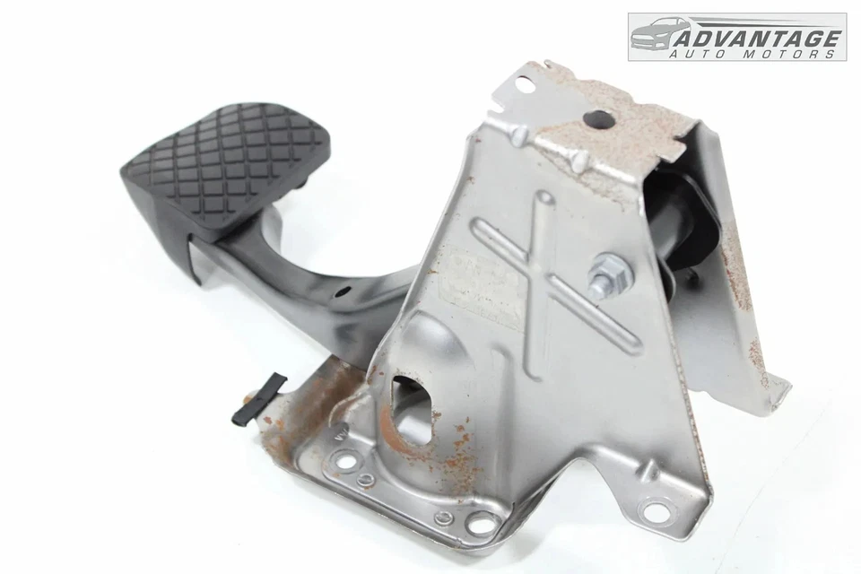 2015-2018 AUDI Q3 QUATTRO 8U PARKING ASSIST STOP BRAKE PEDAL W/ BRACKET OEM Foto 4 de 4