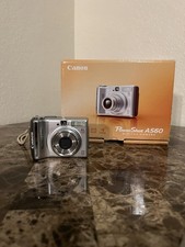 Canon PowerShot A560 7.1 MP Digital Camera with Box - TESTED Works Silver