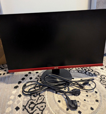 AOC Monitor 63 cm Schwarz/Rot mit HDMI & VGA D-Sub Videoeingängen