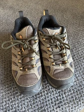 Merrell J035893 Moab 3 Vent Low Hiking Shoes for Men 8