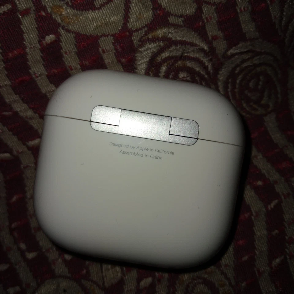 Apple AirPods 4 a 25€ – Neuf – Remise en Main Propre ( Sur Paris ) - Photo 4/4