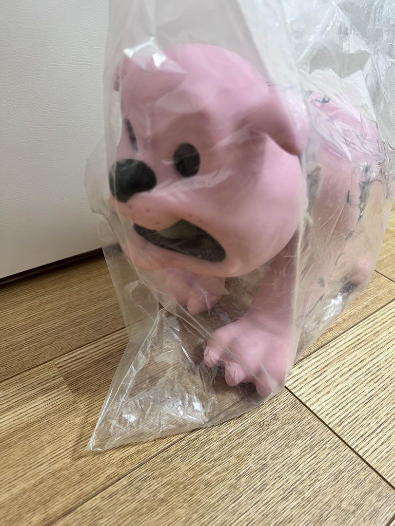 Cote Escriva Creepy Dog pink フィギュア