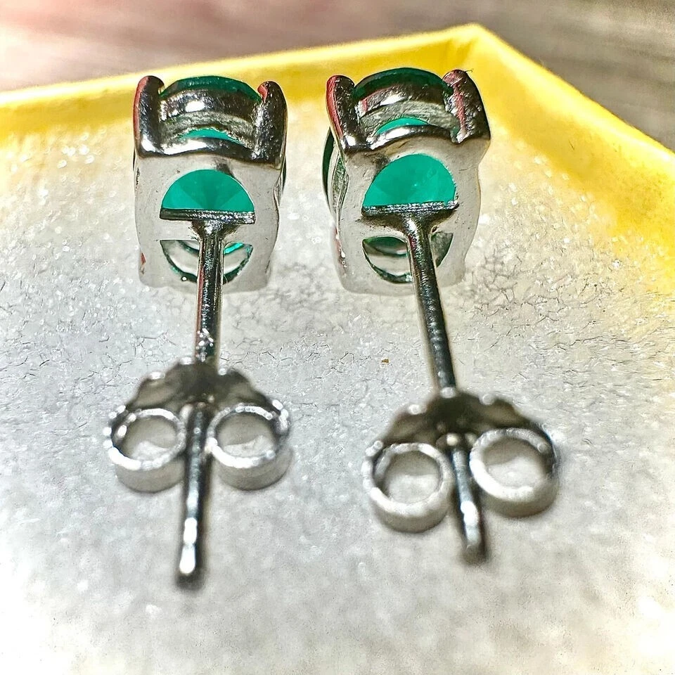Genuine Emerald Round Basket Set Stud Earrings in Sterling Silver - Image 4 of 4