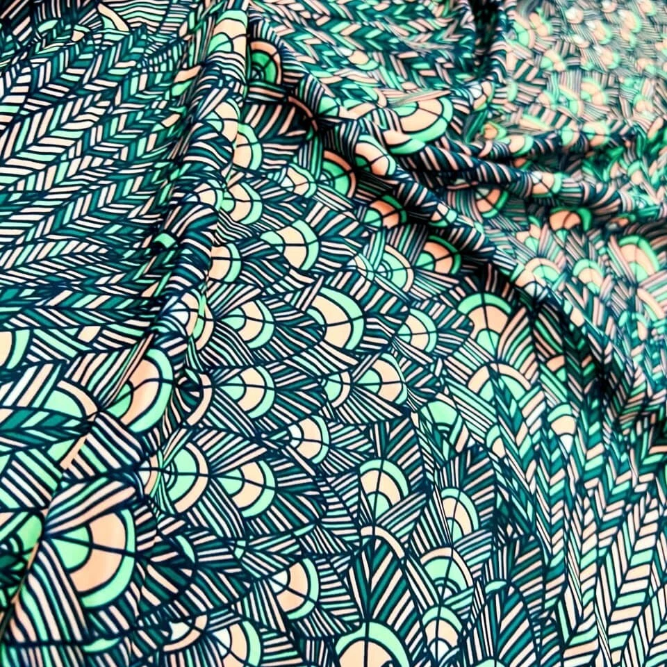 Roupa de banho tecido vila estampa de penas étnicas 4 vias maiô elástico por jarda - Imagem 4 de 4