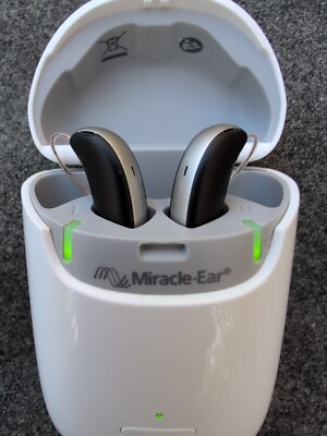 Miracle Ear HA MEENERGY IR 3 XP Black/Silver Hearing Aid/Charge Case/TV Streamer