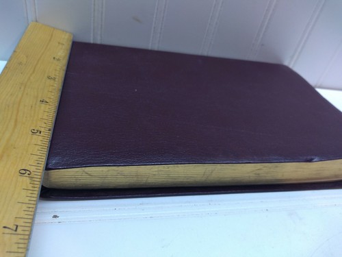 Holy Bible NIV Thin Line Red Letter Compact, Zondervan Bonded Leather Burgudy - Picture 6 of 11