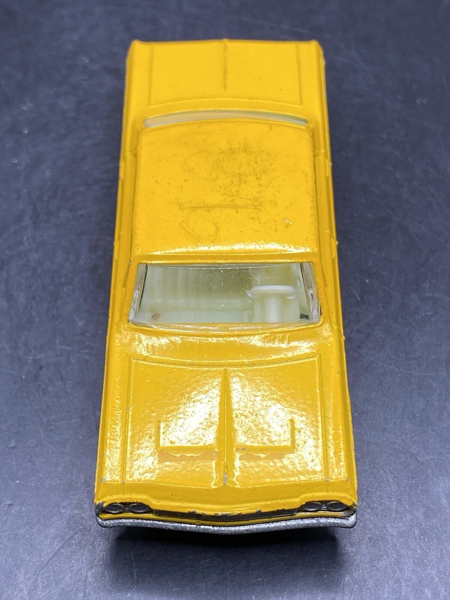 Matchbox Lesney #20 Chevrolet Taxi Taxicab Yellow Vintage