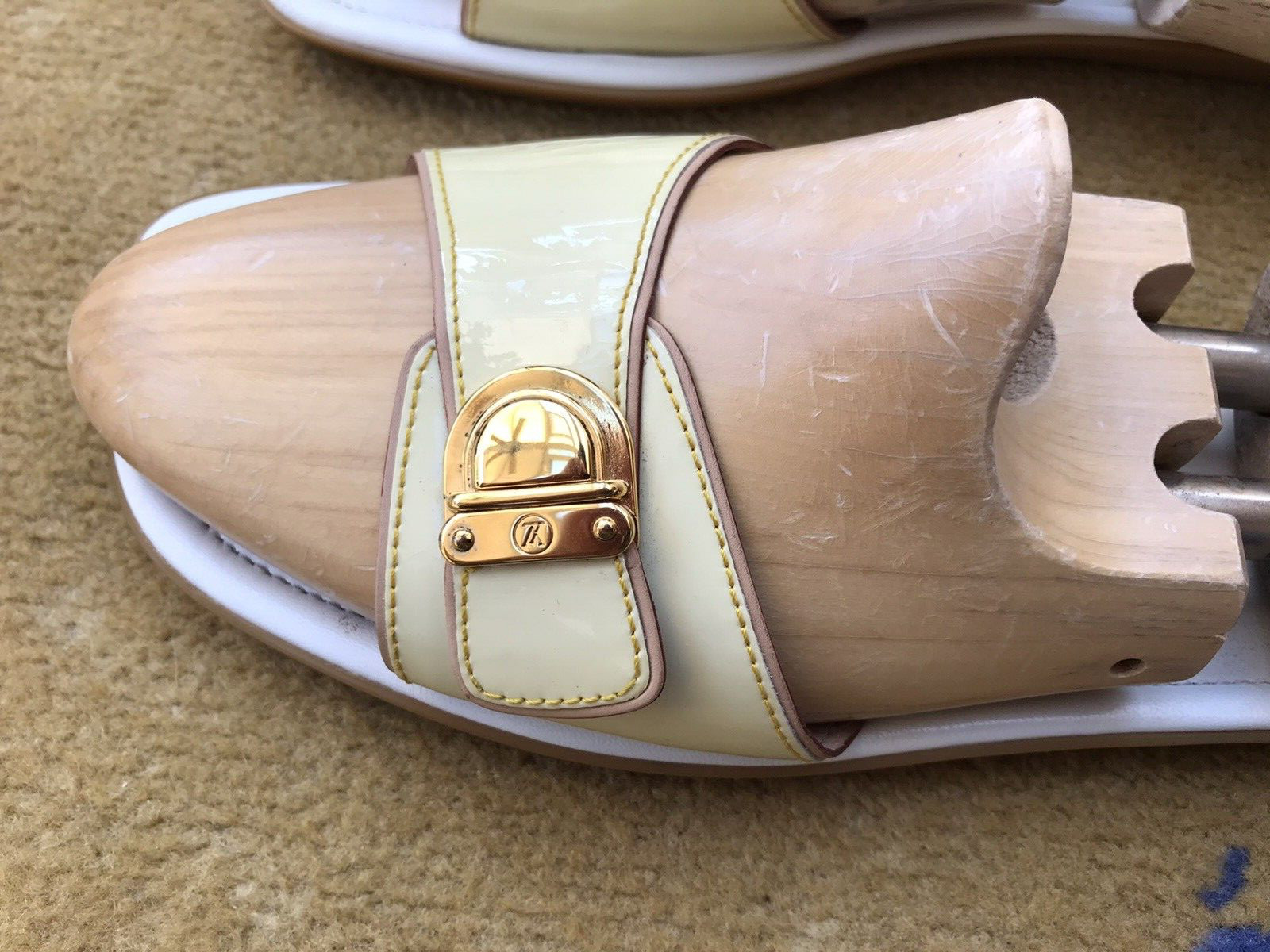 Louis Vuitton Sandals Shoes Slider Leather Padlock Womens UK 6.5 US 9.5 EU 39.5 thumbnail 6