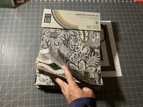 Lot Of 7 Fabric Sample Books, Duralee & RM Coco, 20 Plus Pounds, Craft Art Sew - Picture 8 of 9