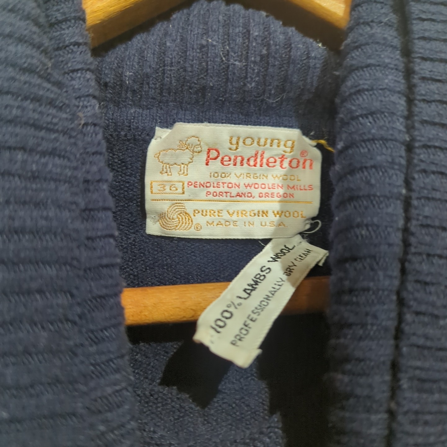 Young Pendleton Virgin Wool Turtleneck Sweater La… - image 3