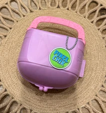 Mattel PIXEL CHIX Love 2 Shop Mall Pet Salon Pink Purse, WORKING