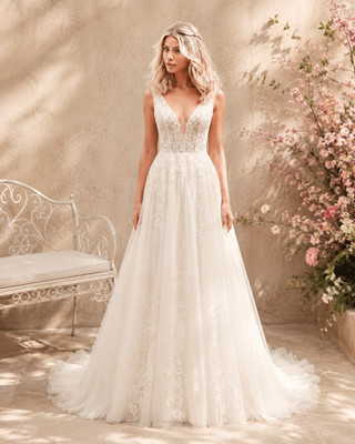 Brautkleid Ivory   A-Linie   Spitze   tiefer V-Ausschnitt   Tüll: Gr.42,44