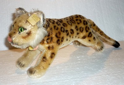 VINTAGE STEIFF STALKING LEOPARD 12'' LONG 5'' TALL WOOL/COTTON BLEND ALL TAGS!