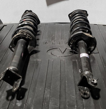 2014-2018 Infiniti Q50 Rear Strut Shocks 562104ga0c