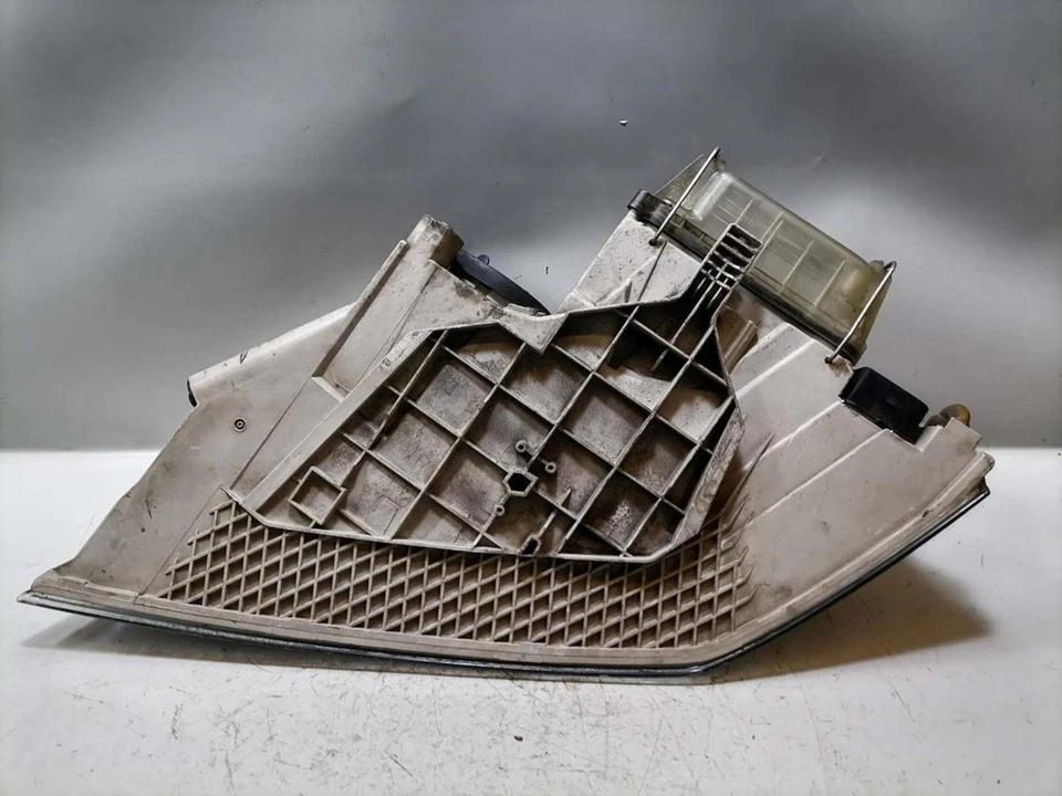 Skoda Octavia 2 original Scheinwerfer vorn rechts Halogen Bj.2005  - Bild 4 von 4