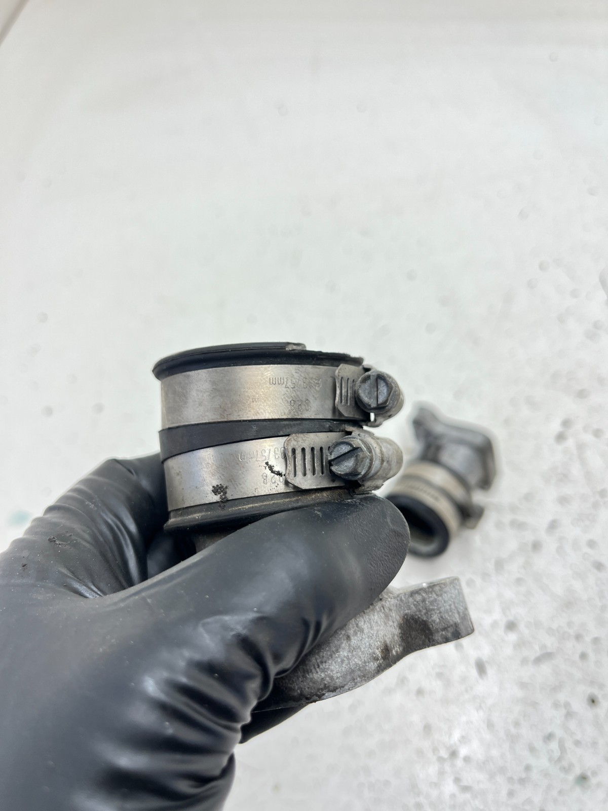 97 1997 Ski Doo Formula S Rotax 380 OEM  Intake Manifold Boot Carb Mount Clamp