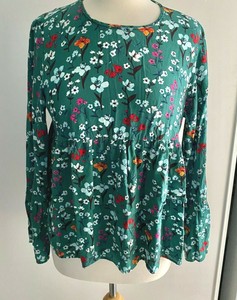 zara trafaluc blouse bell sleeve floral
