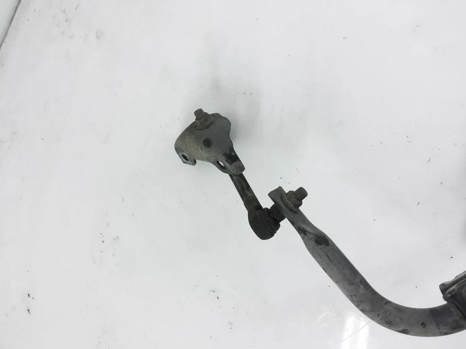 Задний стабилизатор стабилизатора подвески для Nissan 350Z 2003-2008 годов выпуска 56230-Am001 - Изображение 3 из 4