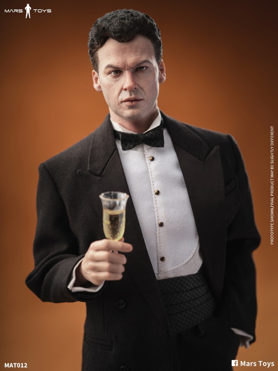Mars Toys MAT012 1/6  ブルースウェイン  1989年版 In Stock New Mars Toys MAT012 1/6 Batman 1989 Bruce Wayne