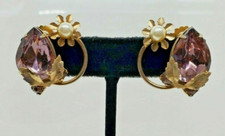 Vintage Estate Clip On Earrings Purple Lavender Rhinestone Faux Pearl Flower 1"