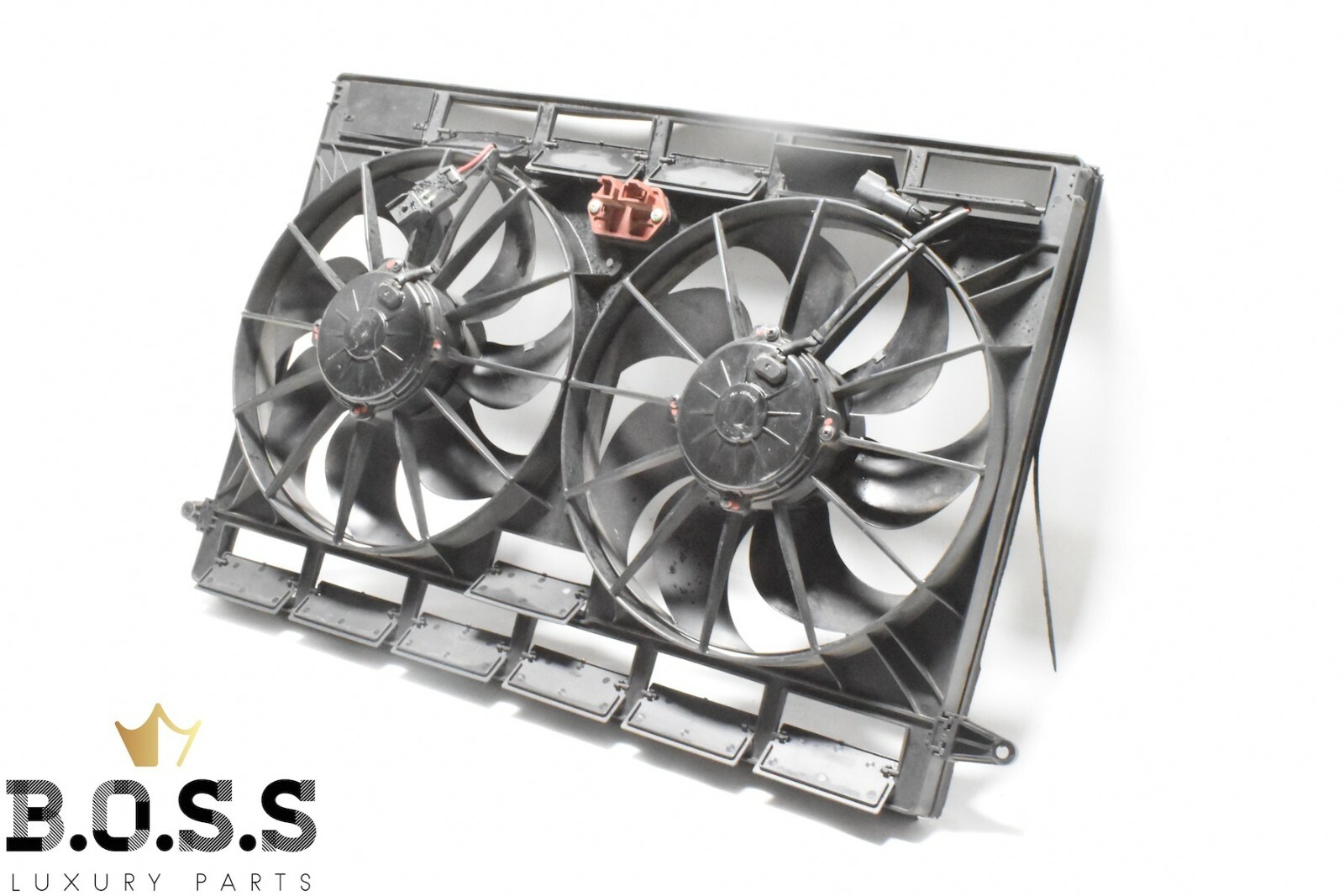 2005-2008 Maserati Quattroporte M139 ENGINE COOLING RADIATOR FAN ASSEMBLY