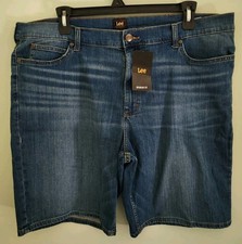 Lee Men's SIZE 42 Regular Fit Jean Shorts AVENGER BLUE Dark Wash 10" 10725