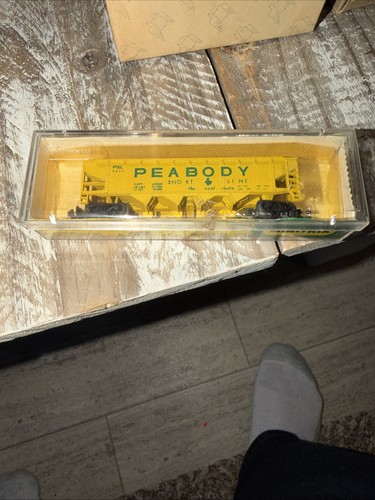 Atlas 3279 90 Tonnen Hopper Peabody Güterwagen für Modelleisenbahn | Zustand: New