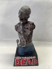 Skybound The Walking Dead Michonnes Pet Zombi...