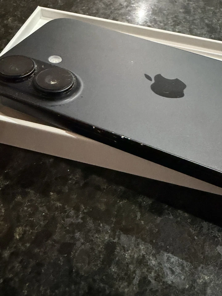 Apple iPhone 16 · 128GB, Foto 2 von 5