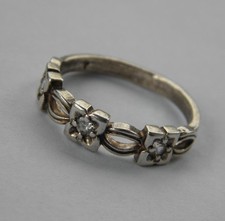 Vintage ring sterling silver 925 Size 7 Weight 2.31 g.