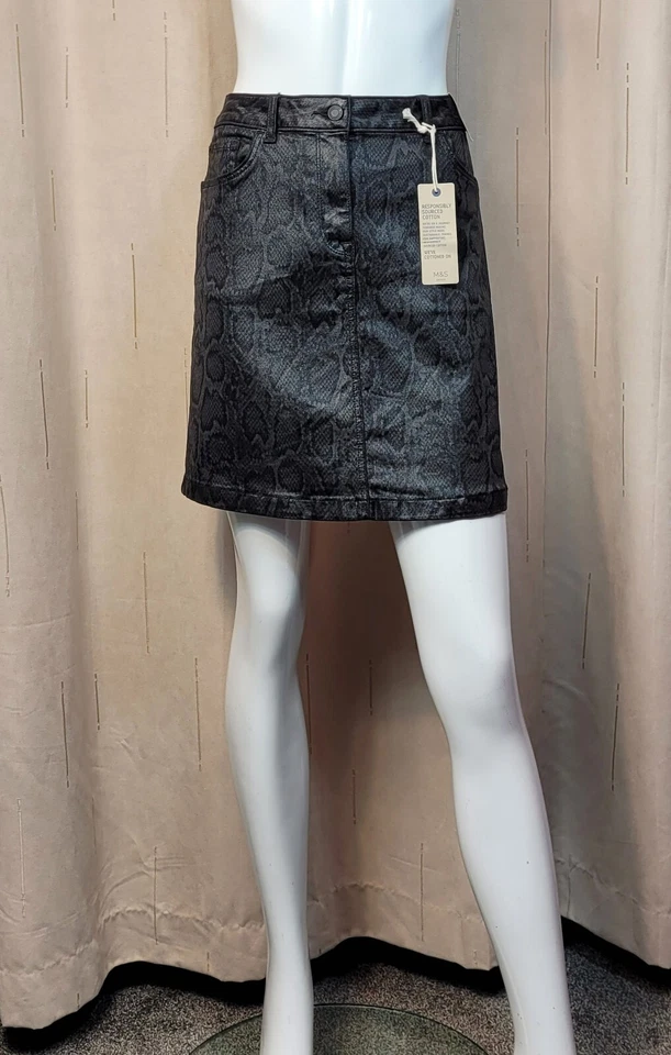 M&S Leather Look DENIM A-Line MINI SKIRT ~ Various Sizes ~ BLACK Snake Print - Image 4 of 4