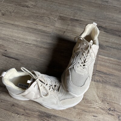 Steve Madden Womens Sneakers Movement Beige Suede Platform Dad Shoes Size 10M