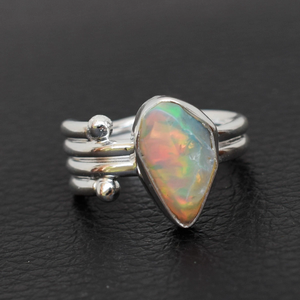 Raw 2024 opal jewelry