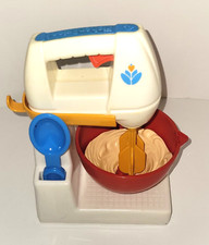 VTG Fisher Price Fun With Food Mixing Center Comes With 2 Icings 99. Complete