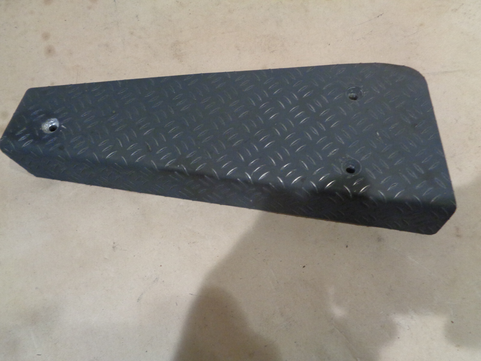 Ferrari 458,488 Challenge - Footrest Bracket/Plate - P/N 83390700