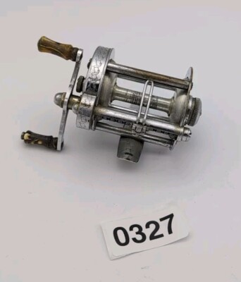 Vintage Pflueger Skilkast No 1953 Baitcasting Level Wind