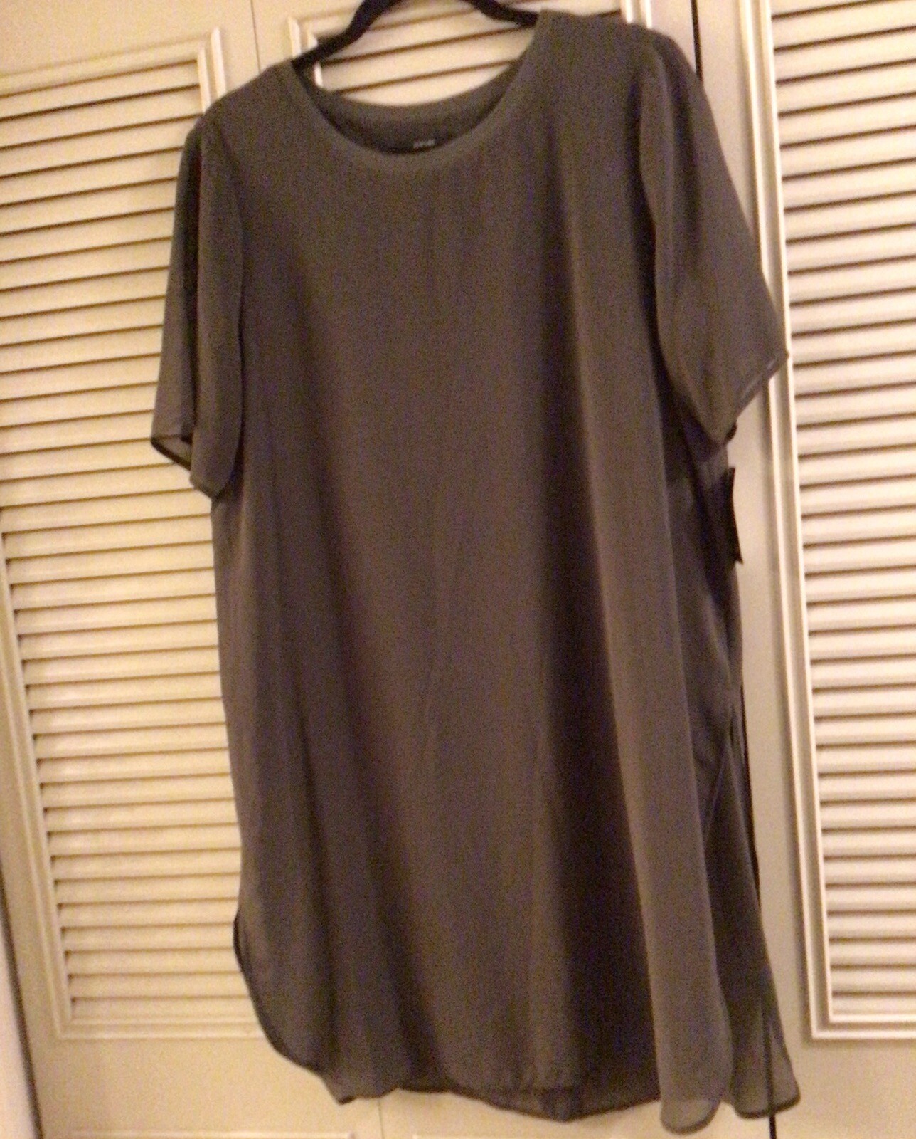 NUEVO CON ETIQUETAS - ALFANI -Camiseta Verde Oliva-Forrada de poliéster-Túnica de viaje-Vaina-Vestido-14